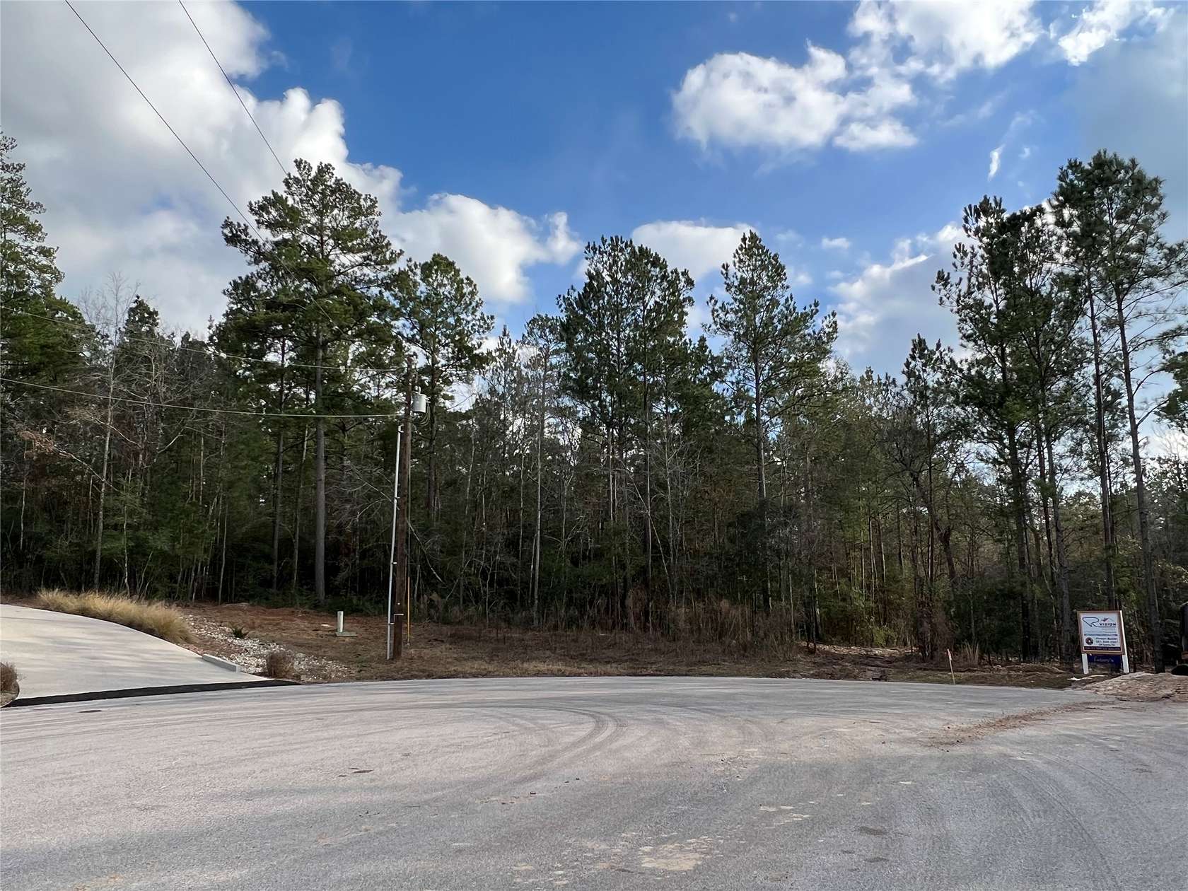 2 Acres of Residential Land for Sale in Huntsville, Texas