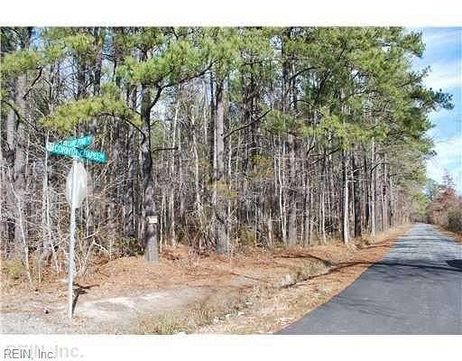0.95 Acres of Land for Sale in Suffolk, Virginia