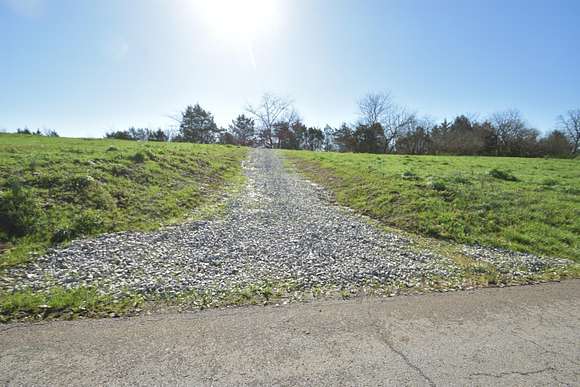 10.1 Acres of Recreational Land & Farm for Sale in Salvisa, Kentucky