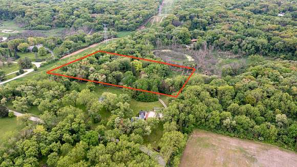 5 Acres of Land with Home for Sale in Barrington Hills, Illinois