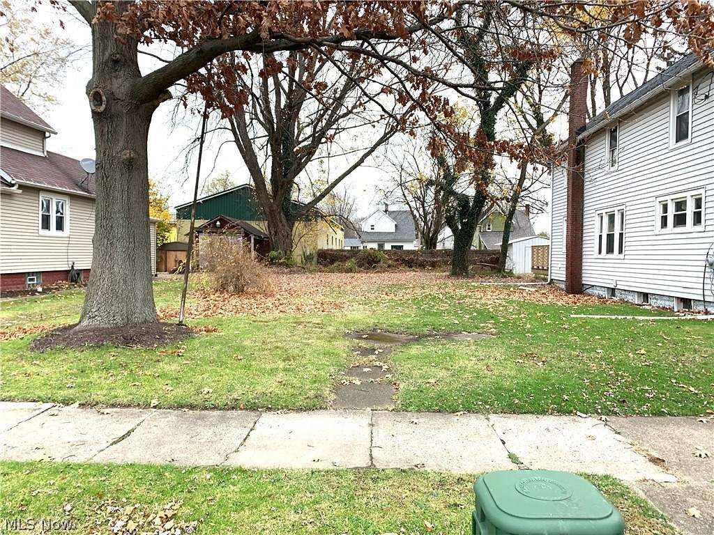 0.12 Acres of Residential Land for Sale in Conneaut, Ohio