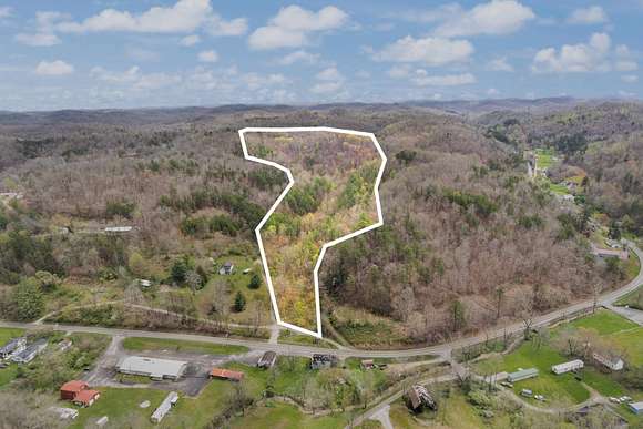 10.1 Acres of Land for Sale in Manchester, Kentucky