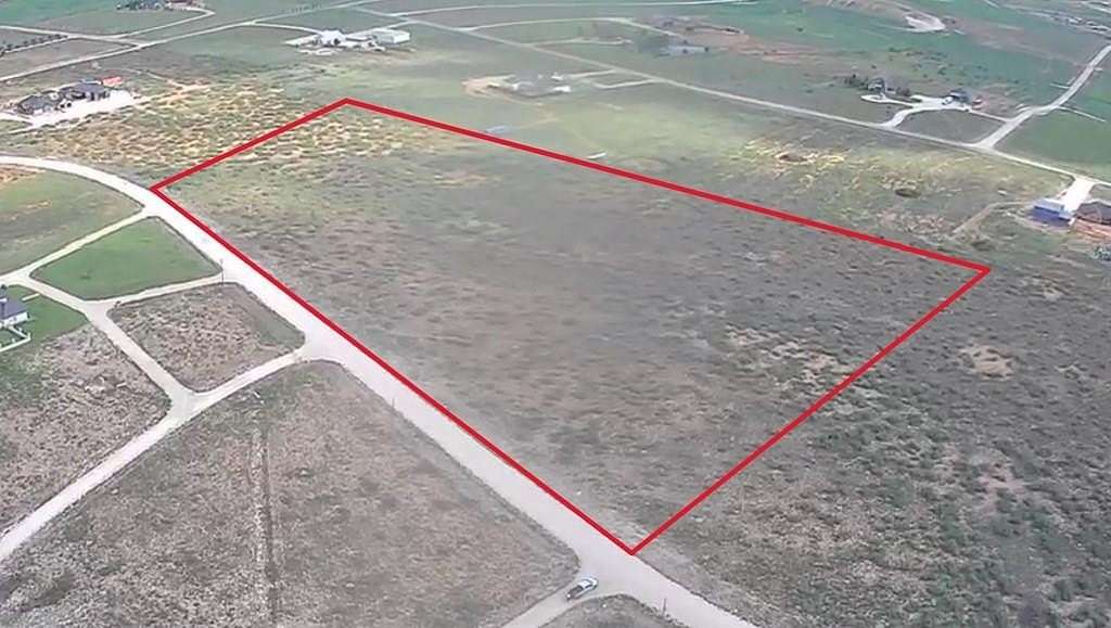 12.8 Acres of Land for Sale in Seminole, Texas