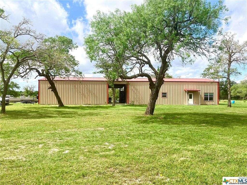 4.5 Acres of Residential Land with Home for Sale in Victoria, Texas
