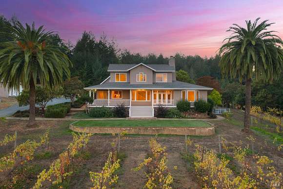 10.9 Acres of Land with Home for Sale in Healdsburg, California