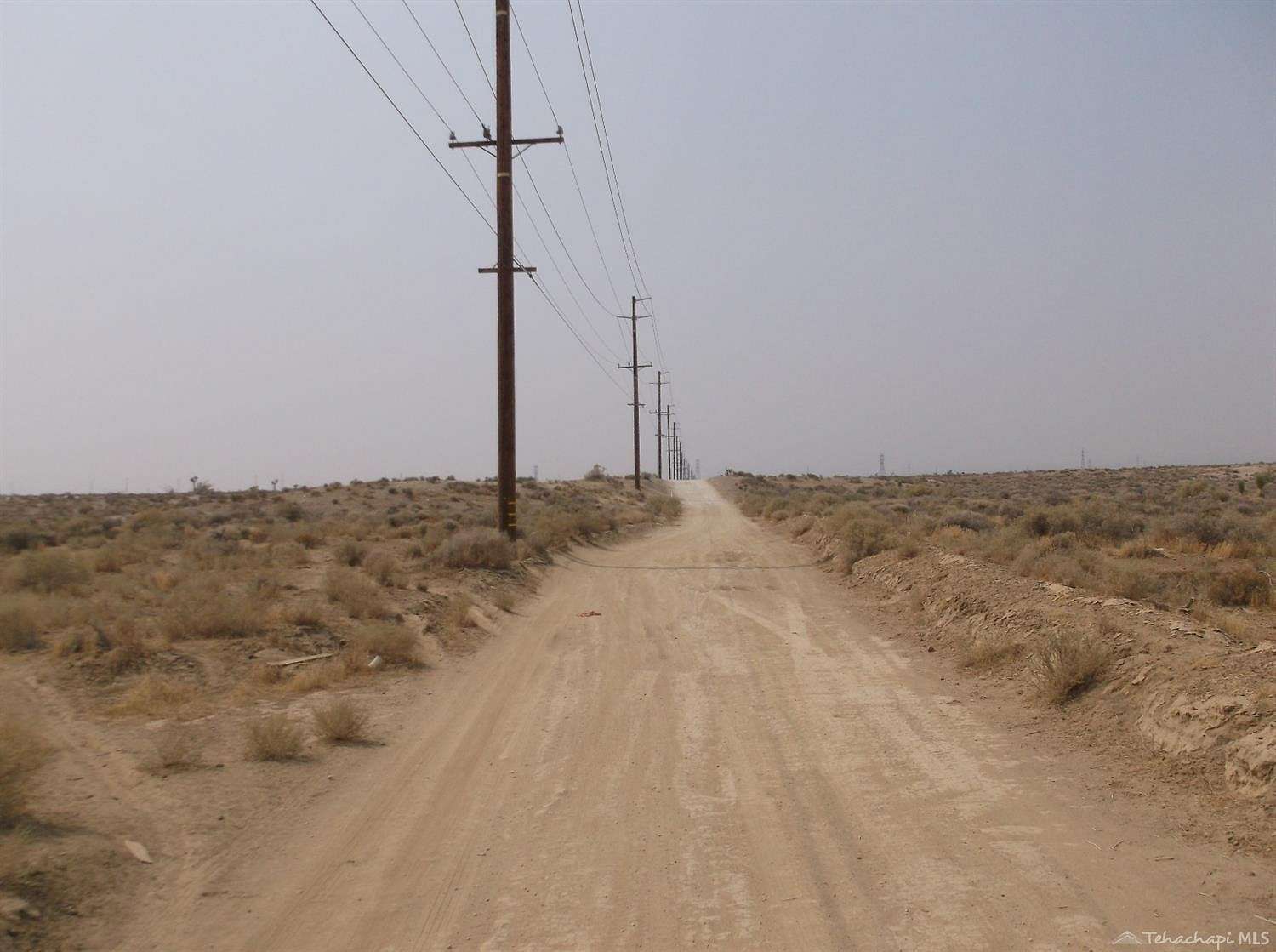 40.4 Acres of Land for Sale in Rosamond, California