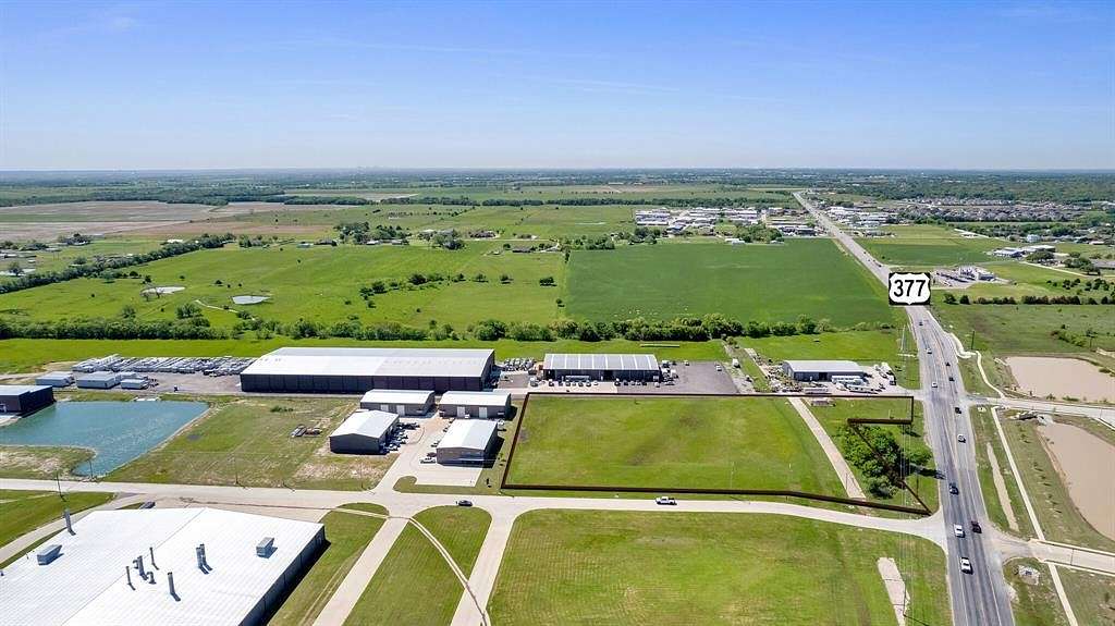 3.931 Acres of Mixed-Use Land for Sale in Pilot Point, Texas