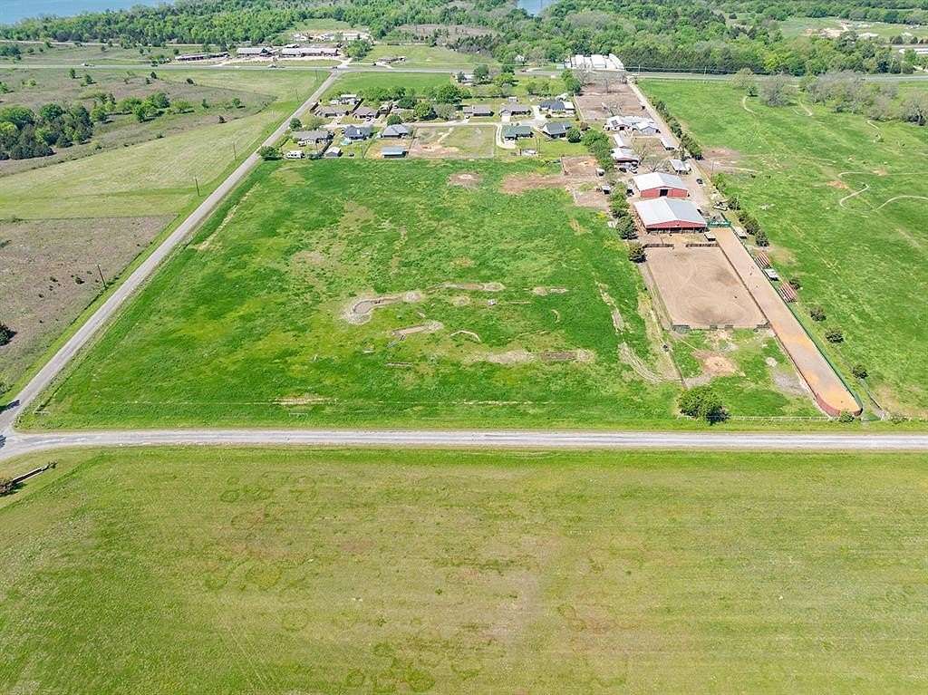 5.09 Acres of Improved Land for Sale in Tioga, Texas