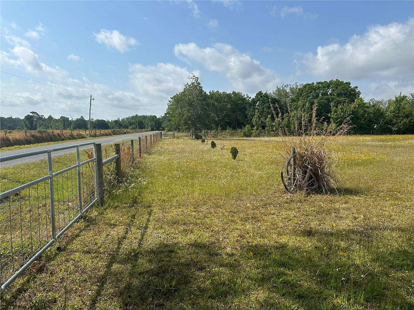 1.4 Acres of Residential Land for Sale in Okeechobee, Florida