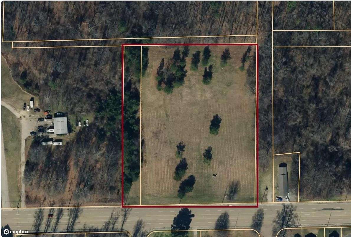 4.5 Acres of Land for Sale in Memphis, Tennessee