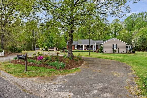 4.1 Acres of Residential Land with Home for Sale in Aylett, Virginia