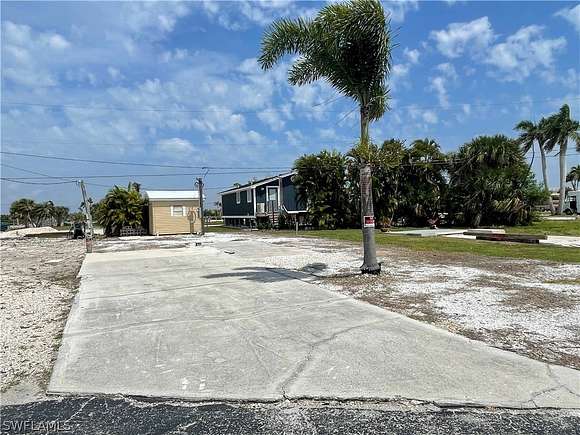 0.085 Acres of Residential Land for Sale in Fort Myers Beach, Florida