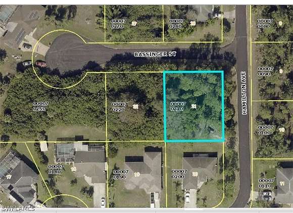 0.271 Acres of Residential Land for Sale in Lehigh Acres, Florida