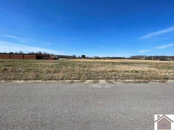 0.47 Acres of Commercial Land for Sale in Murray, Kentucky