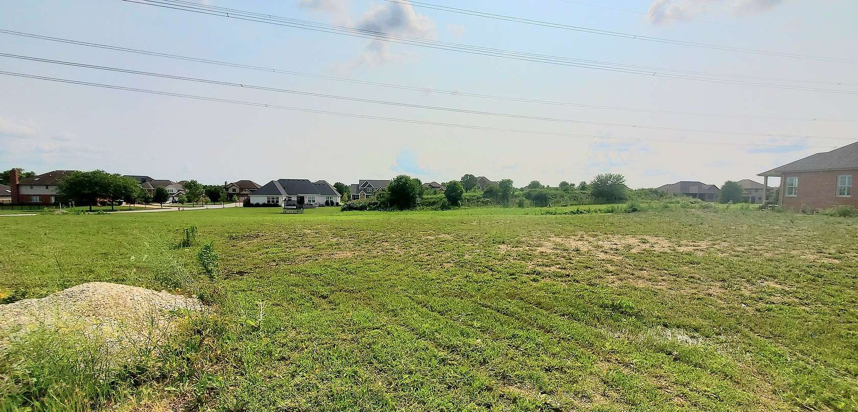 0.85 Acres of Residential Land for Sale in Frankfort, Illinois