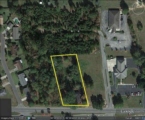 0.85 Acres of Commercial Land for Sale in Picayune, Mississippi