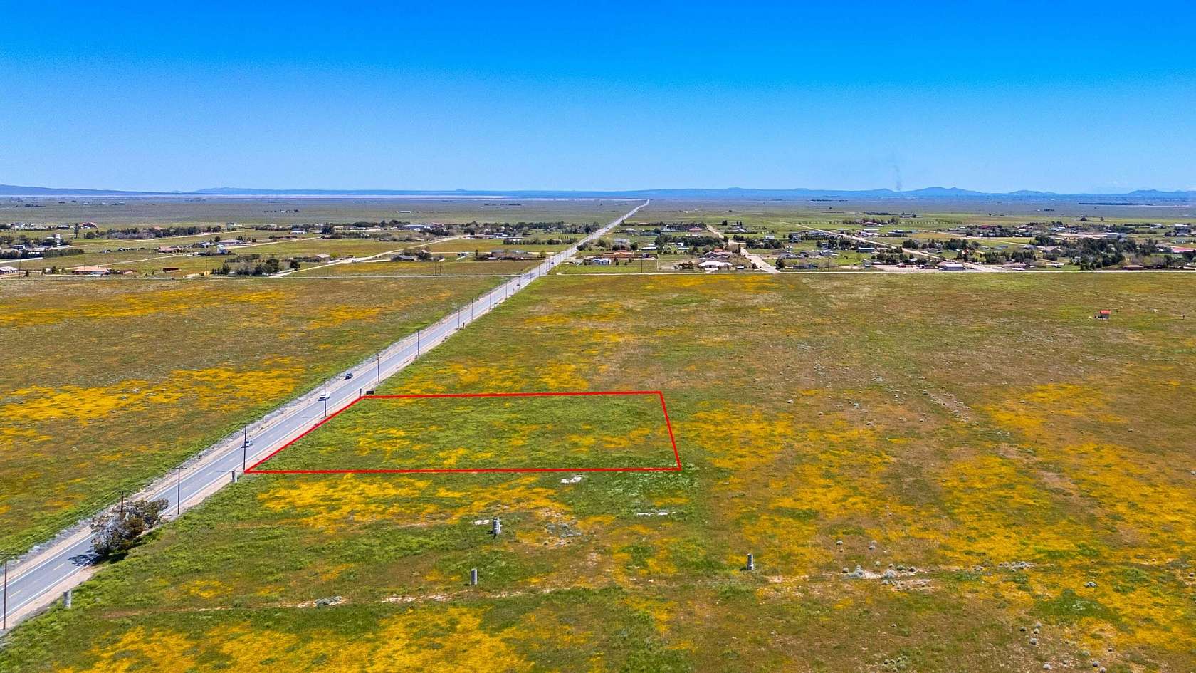 6.75 Acres of Land for Sale in Lancaster, California