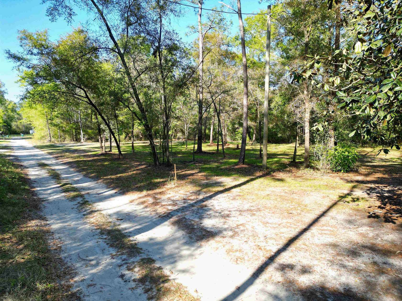 0.35 Acres of Residential Land for Sale in Sopchoppy, Florida