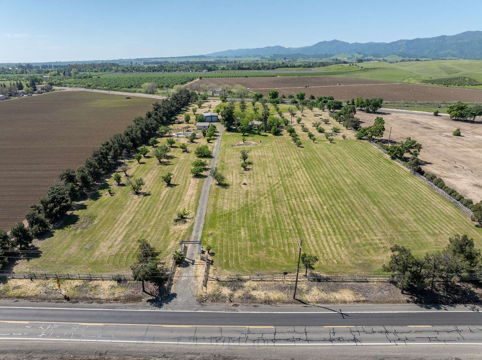 9 Acres of Land with Home for Sale in Capay, California