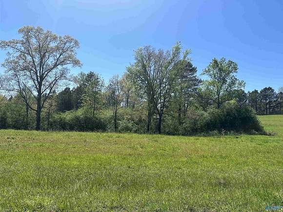17 Acres of Land for Sale in Vinemont, Alabama