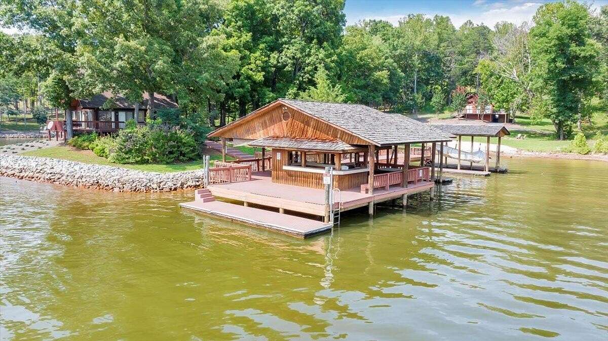 1.58 Acres of Residential Land for Sale in Wirtz, Virginia