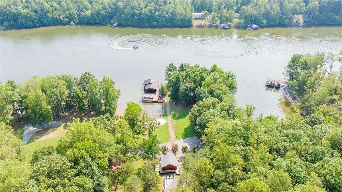 1.68 Acres of Residential Land for Sale in Wirtz, Virginia