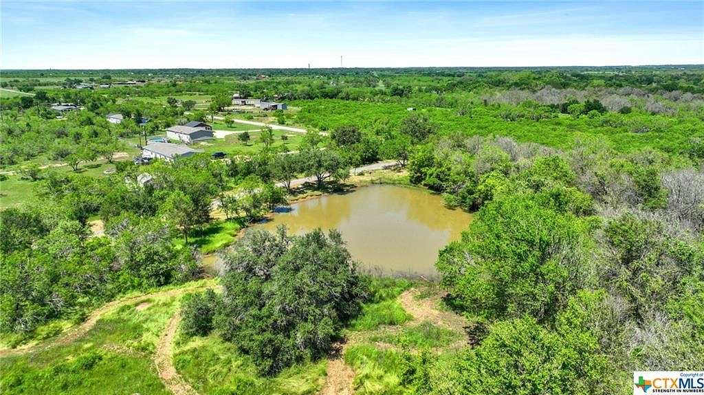 16.8 Acres of Land for Sale in Luling, Texas