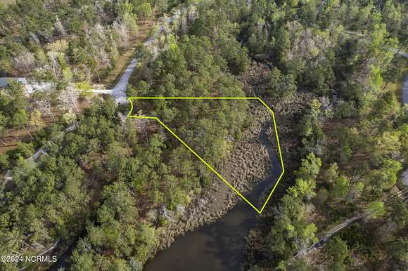 0.99 Acres of Residential Land for Sale in Oriental, North Carolina