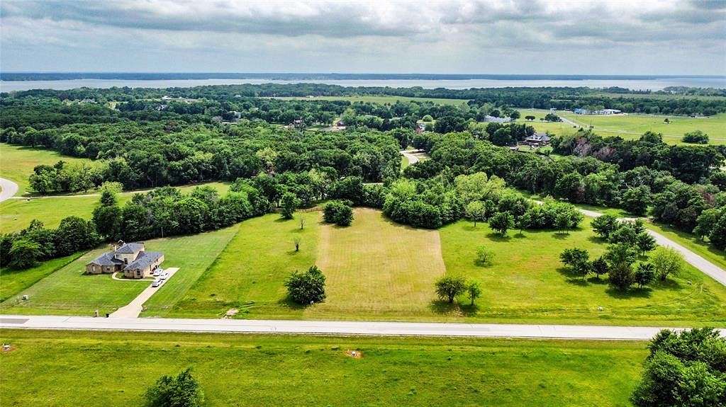 1 Acre of Land for Sale in Corsicana, Texas