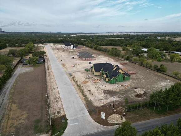 1 Acre of Residential Land for Sale in Midlothian, Texas