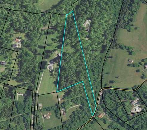 10.6 Acres of Recreational Land for Sale in Lawrenceburg, Kentucky