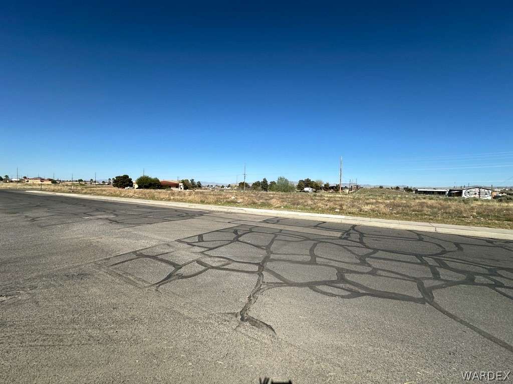 2.7 Acres of Commercial Land for Sale in Kingman, Arizona