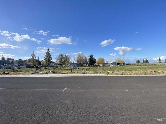 0.22 Acres of Residential Land for Sale in Genesee, Idaho