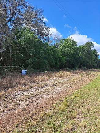 2.5 Acres of Commercial Land for Sale in Clewiston, Florida