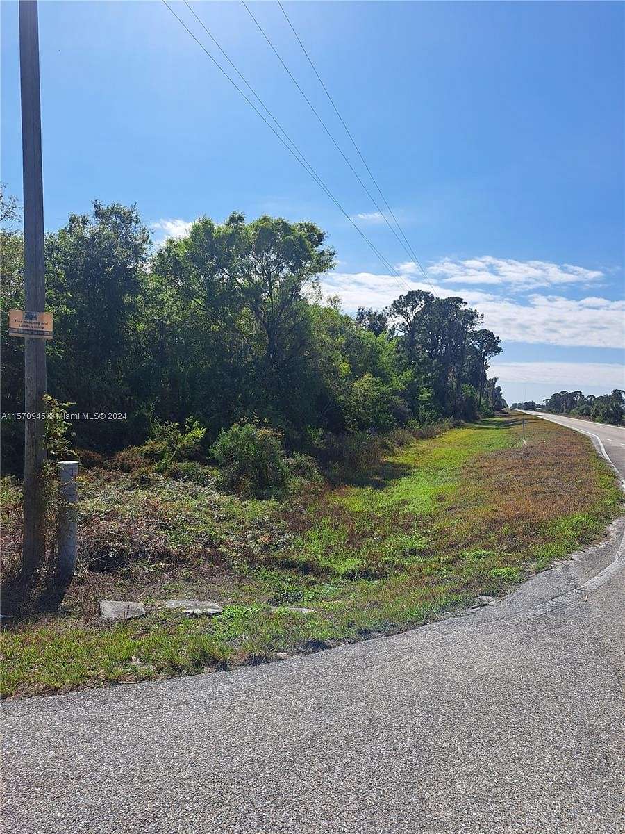 5 Acres of Land for Sale in Clewiston, Florida