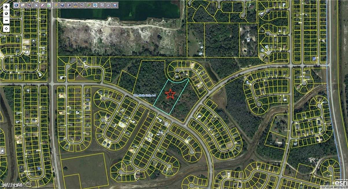 5 Acres of Commercial Land for Sale in LaBelle, Florida