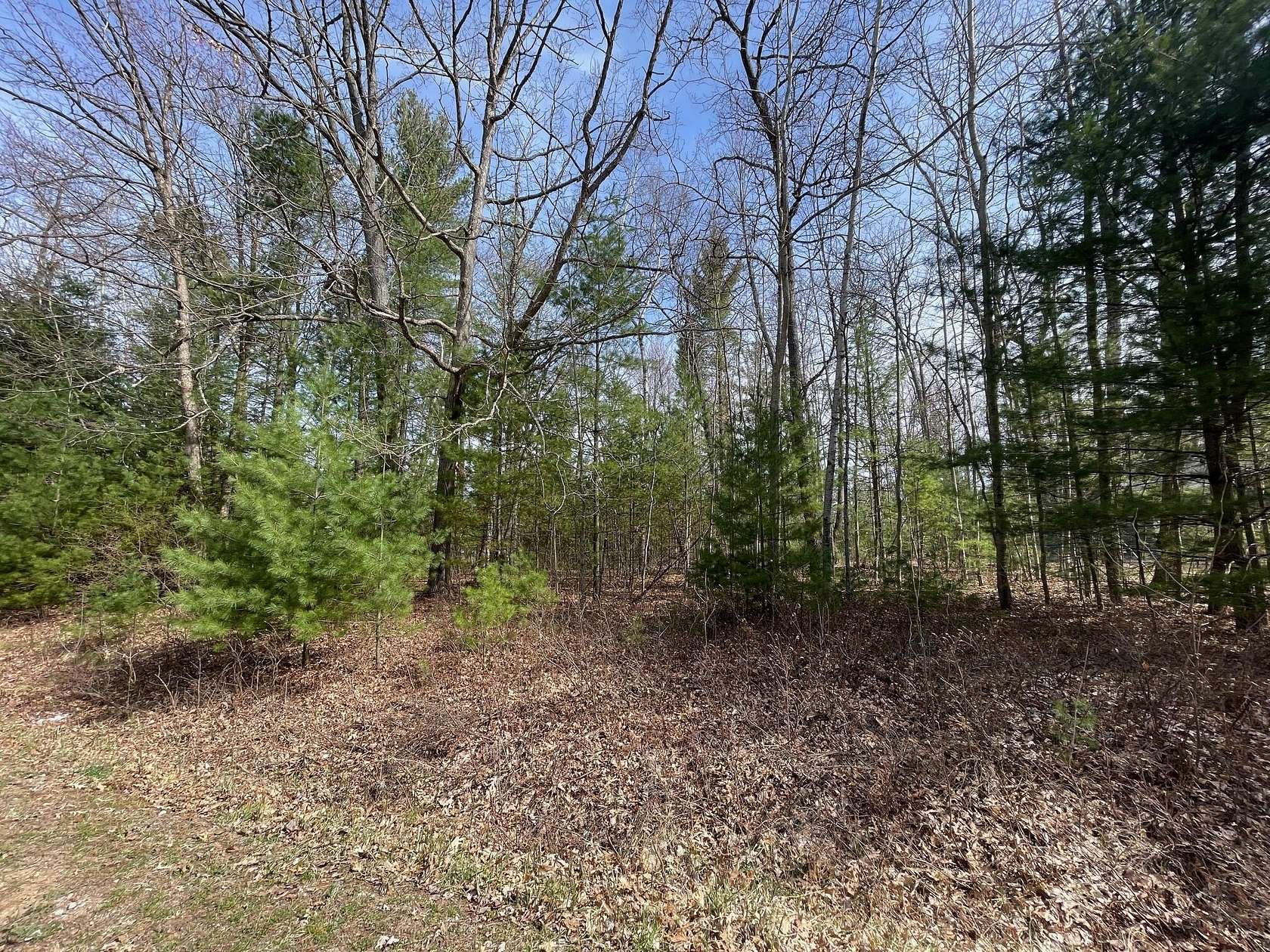 0.79 Acres of Residential Land for Sale in Houghton Lake, Michigan