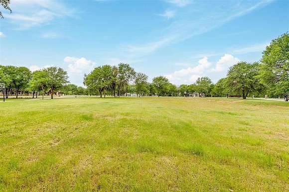 1 Acre of Residential Land for Sale in Lipan, Texas