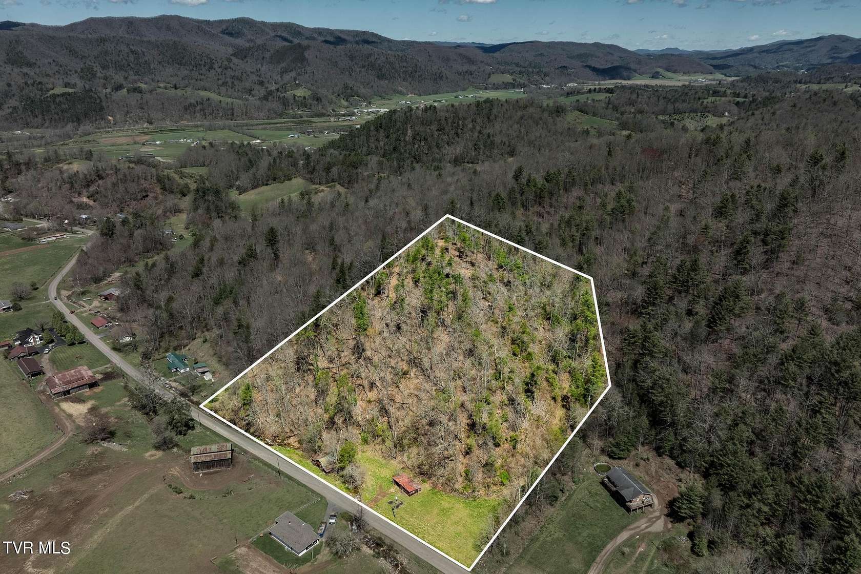 4.2 Acres of Residential Land for Sale in Mountain City, Tennessee
