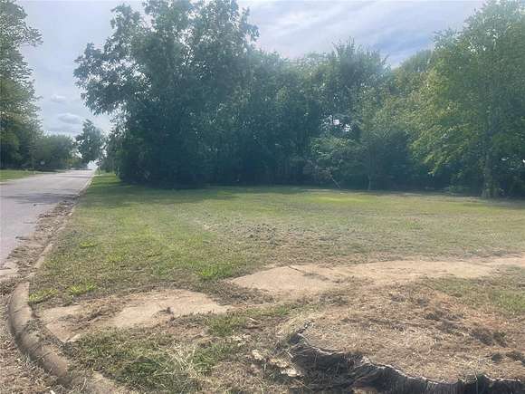 0.2 Acres of Land for Sale in Corsicana, Texas