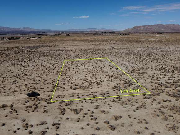 Residential Land for Sale in Rosamond, California