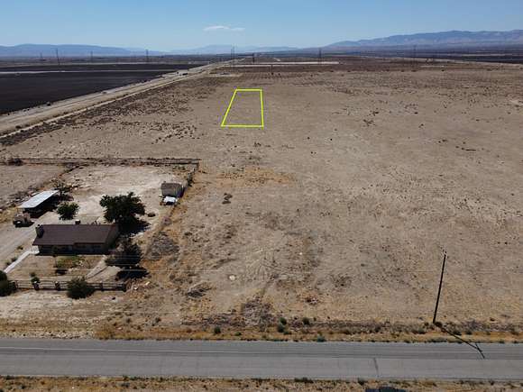 Residential Land for Sale in Rosamond, California