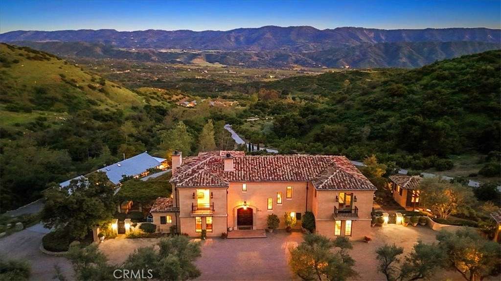 47 Acres of Agricultural Land with Home for Sale in Ojai, California
