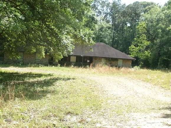 2.6 Acres of Residential Land with Home for Auction in Picayune, Mississippi