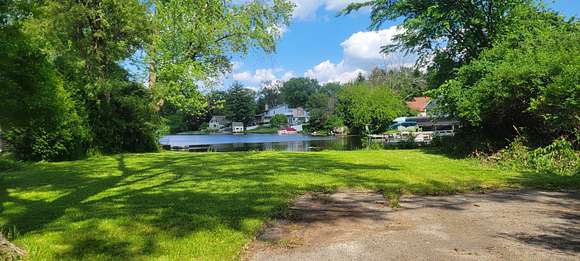 Residential Land for Sale in Island Lake, Illinois