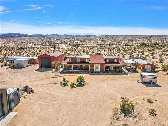 7.5 Acres of Residential Land with Home for Sale in Twentynine Palms, California