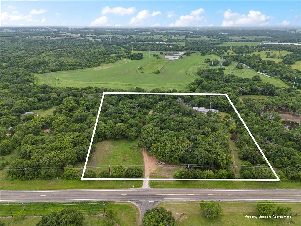 9.1 Acres of Residential Land with Home for Sale in West, Texas