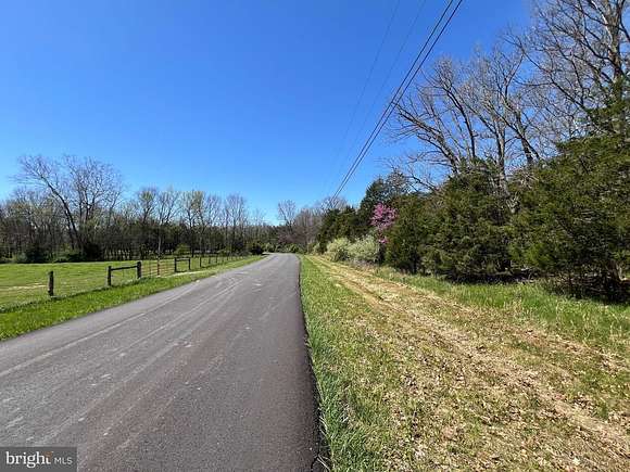 5.1 Acres of Land for Sale in Martinsburg, West Virginia