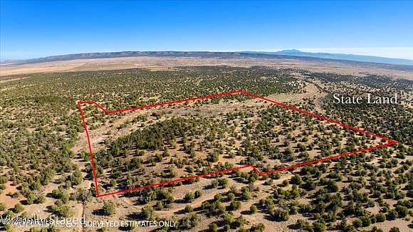 124 Acres of Land for Sale in Paulden, Arizona