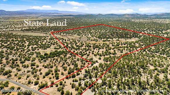 124 Acres of Land for Sale in Paulden, Arizona